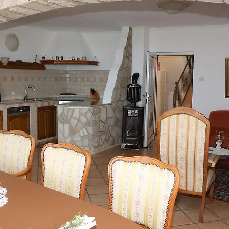 Mara Casa vacanze *